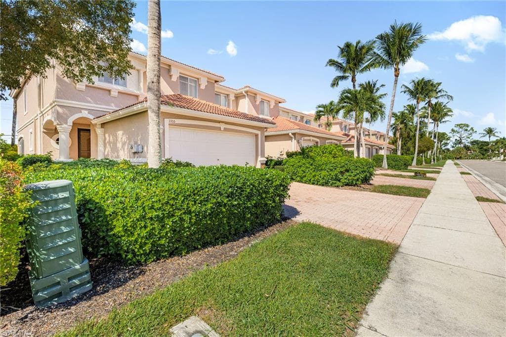 3355 Dandolo CIR, CAPE CORAL FL 33909-31