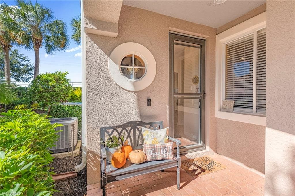 3355 Dandolo CIR, CAPE CORAL FL 33909-29