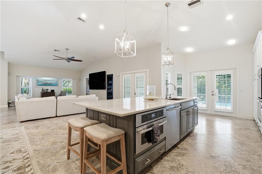 5633 Grey Fox RUN, FORT MYERS FL 33912-10