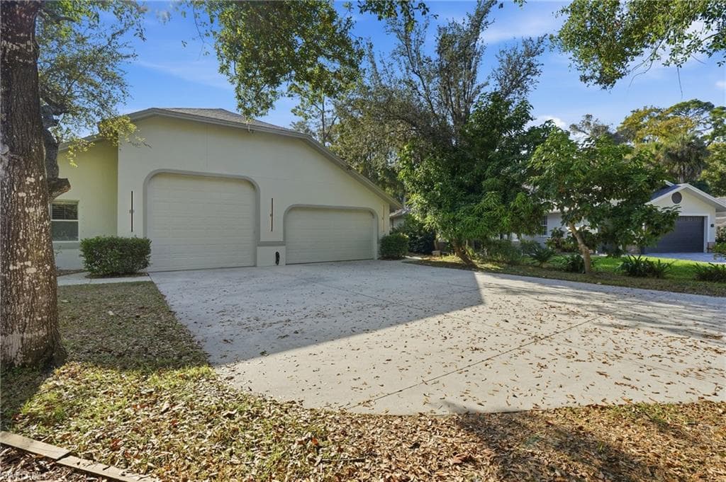 5633 Grey Fox RUN, FORT MYERS FL 33912-33
