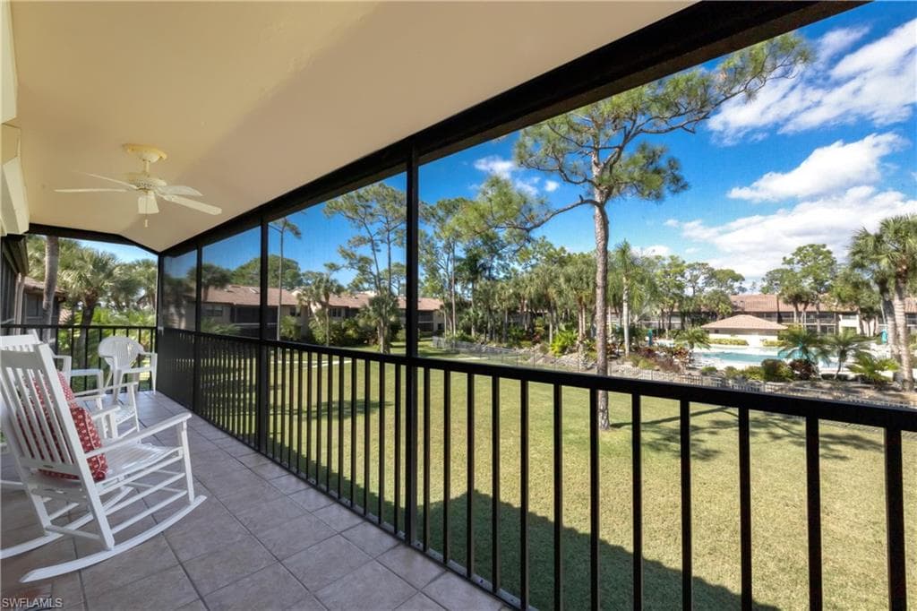 3243 Horse Carriage WAY # 108, NAPLES FL 34105-21