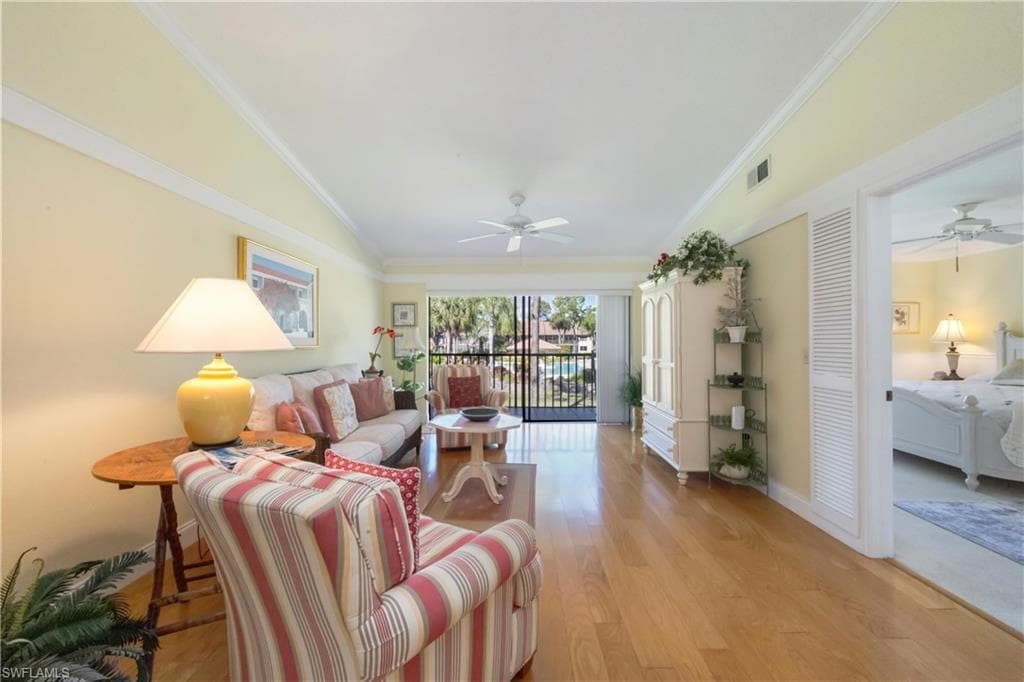 3243 Horse Carriage WAY # 108, NAPLES FL 34105-7