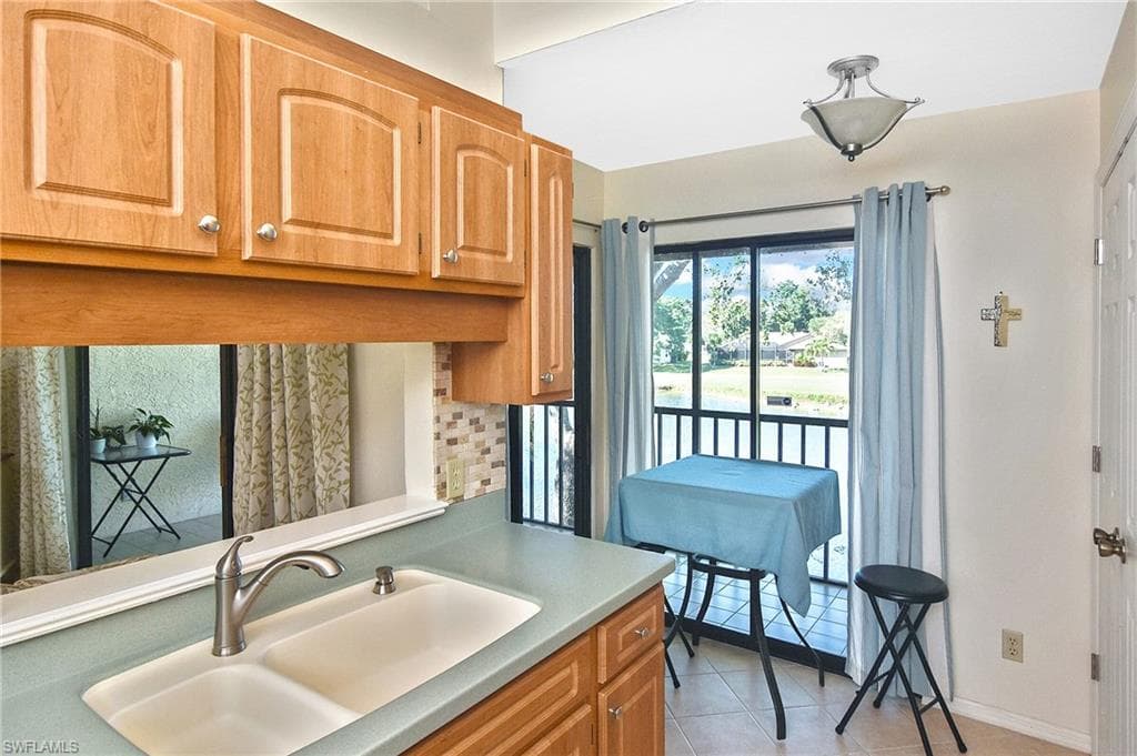 7121 Golden Eagle CT # 622, FORT MYERS FL 33912-12