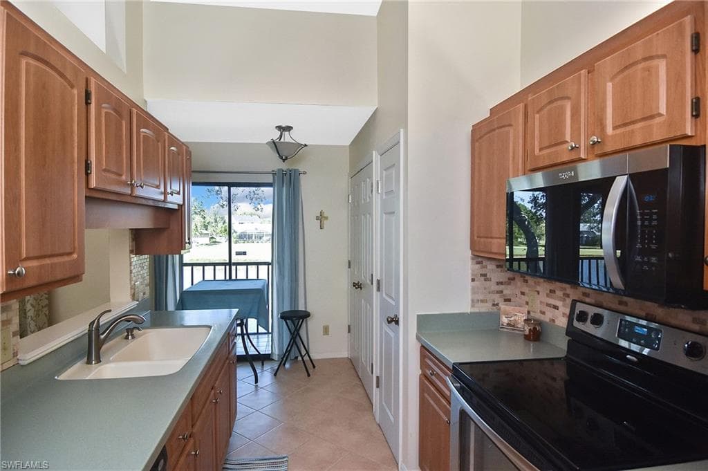 7121 Golden Eagle CT # 622, FORT MYERS FL 33912-11