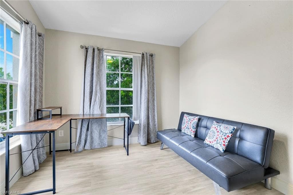 4670 Saint Croix LN # 632, NAPLES FL 34109-17