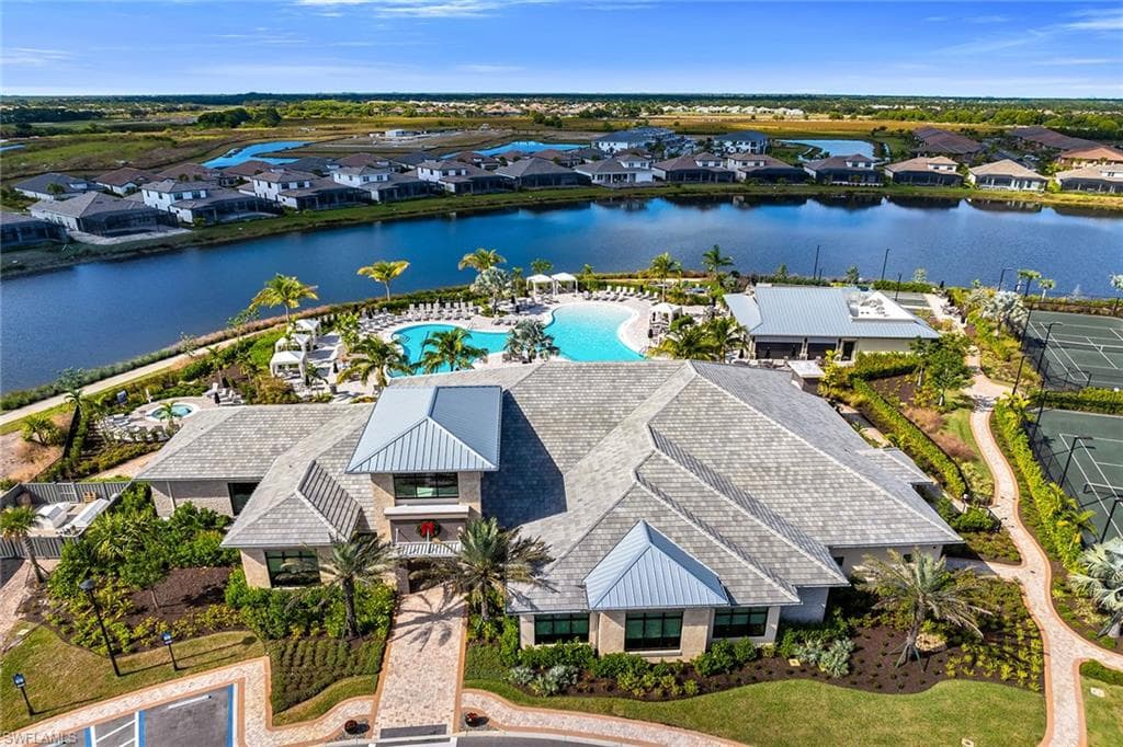 15256 Zeno WAY # 104, NAPLES FL 34114-48