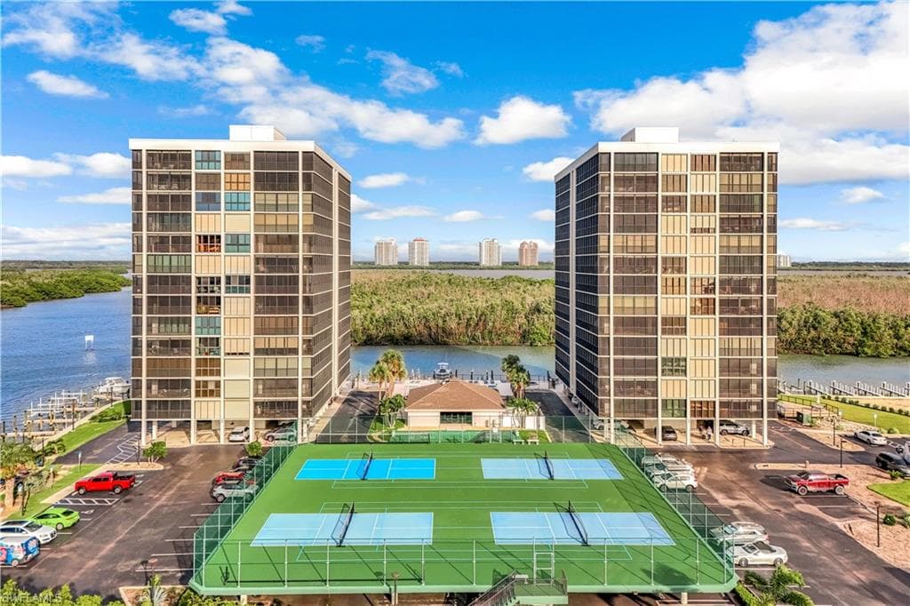 26225 Hickory BLVD # 5B, BONITA SPRINGS FL 34134-33