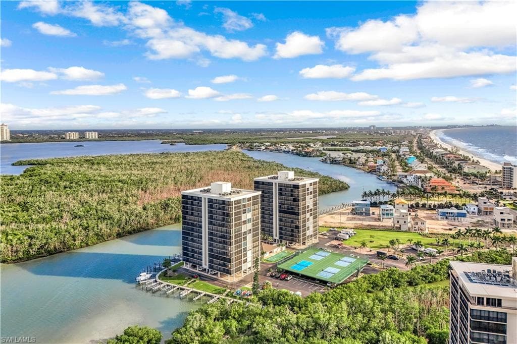 26225 Hickory BLVD # 5B, BONITA SPRINGS FL 34134-32