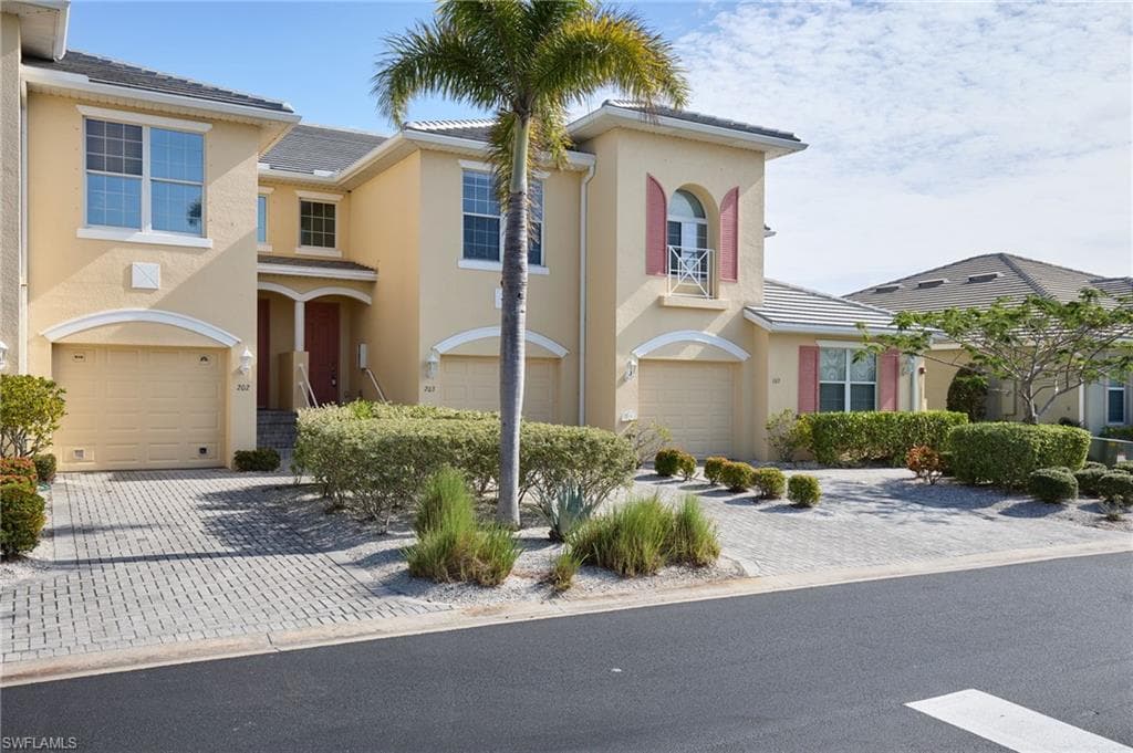 14573 Abaco Lakes DR # 203, FORT MYERS FL 33908-25