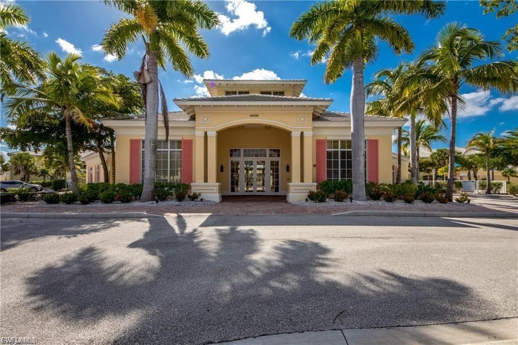 14573 Abaco Lakes DR # 203, FORT MYERS FL 33908-36