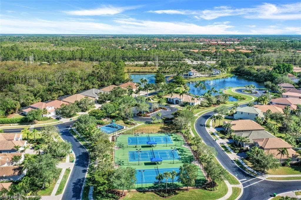 16156 Parque LN, NAPLES FL 34110-13