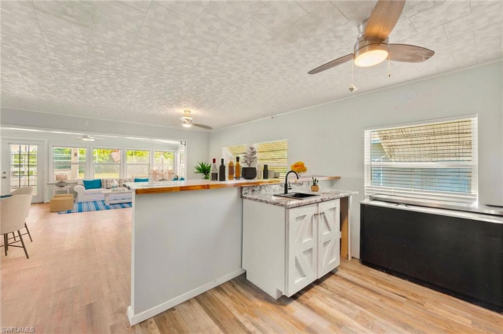 204 Sun CIR, FORT MYERS FL 33905-16