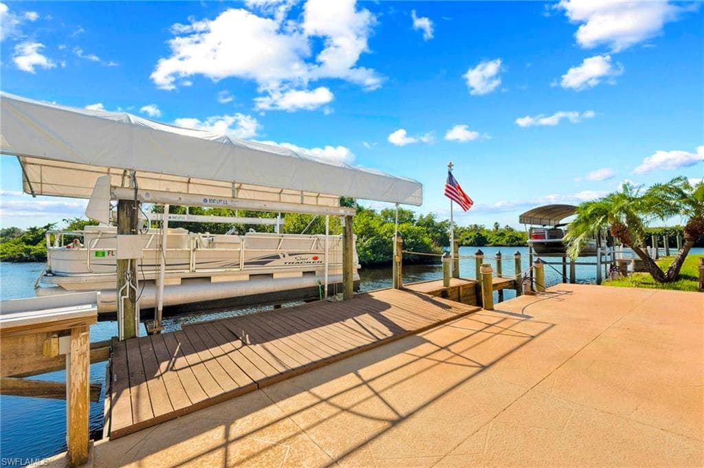 204 Sun CIR, FORT MYERS FL 33905-4