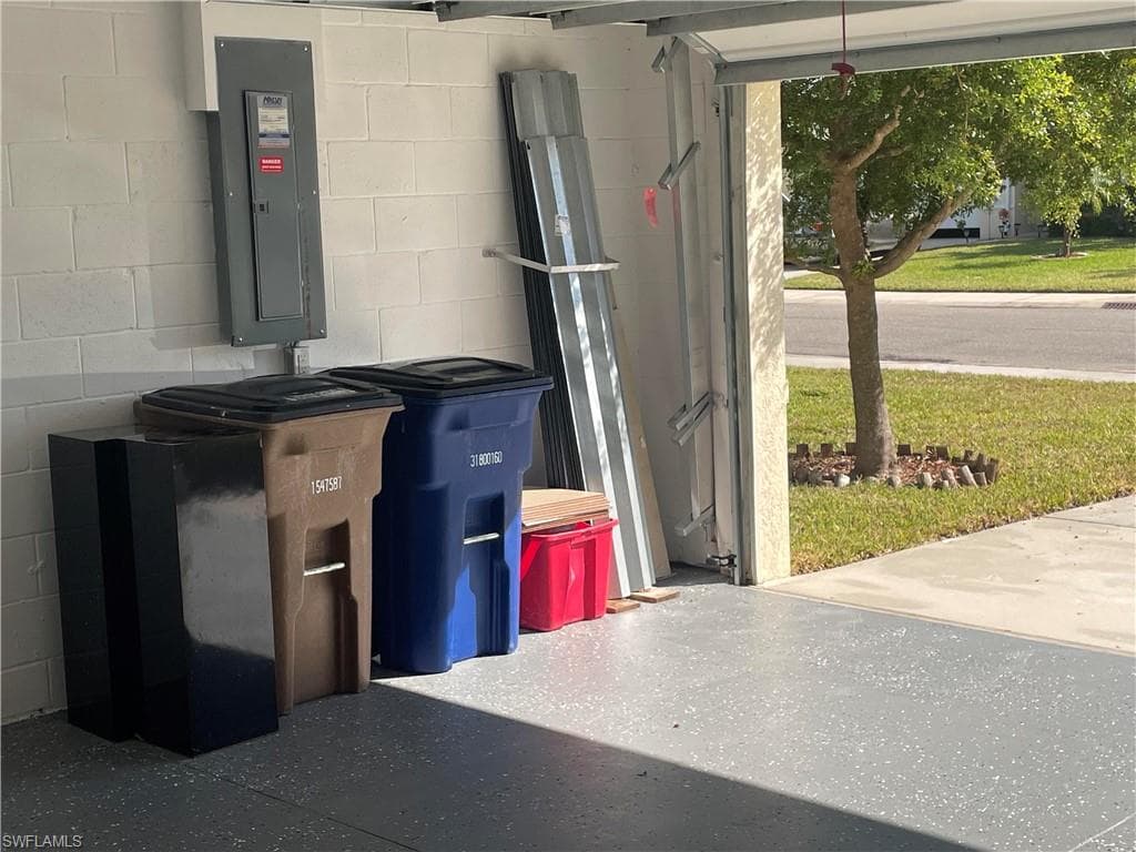 8137 Gopher Tortoise TRL, LEHIGH ACRES FL 33972-12