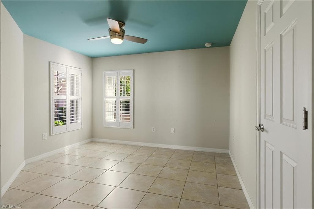 2546 Greendale PL, CAPE CORAL FL 33991-23