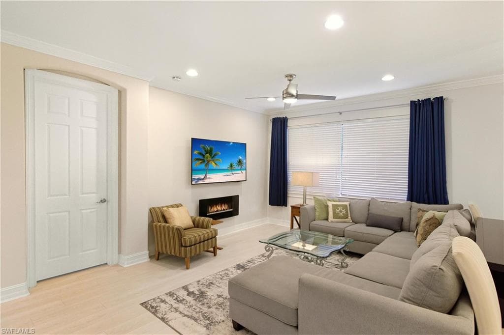 7866 Bucks Run DR, NAPLES FL 34120-5