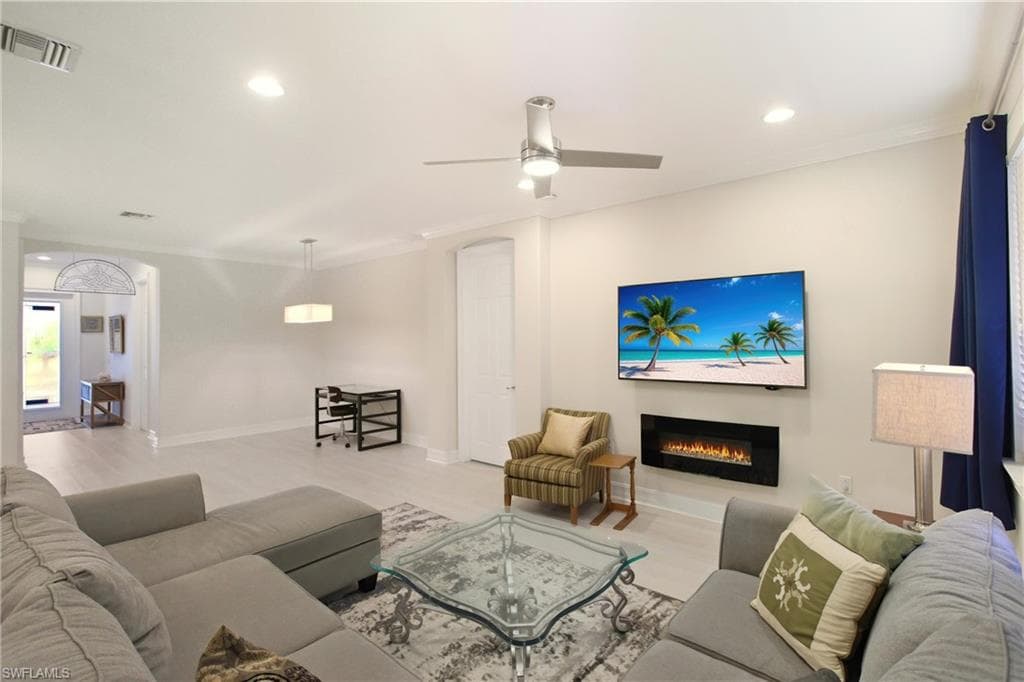 7866 Bucks Run DR, NAPLES FL 34120-7