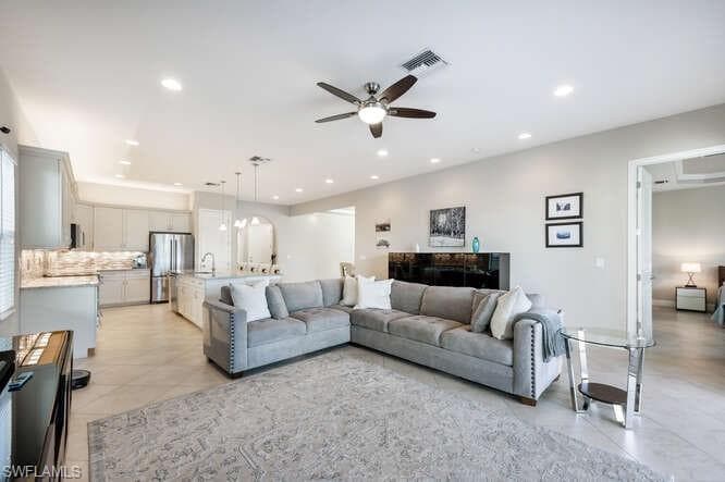 1641 Serrano CIR, NAPLES FL 34105-8