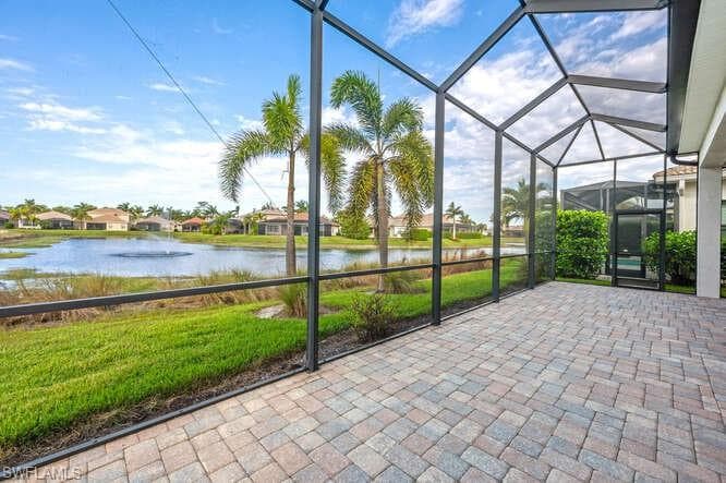 1641 Serrano CIR, NAPLES FL 34105-44