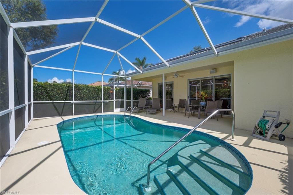 8890 Springwood CT, BONITA SPRINGS FL 34135-14
