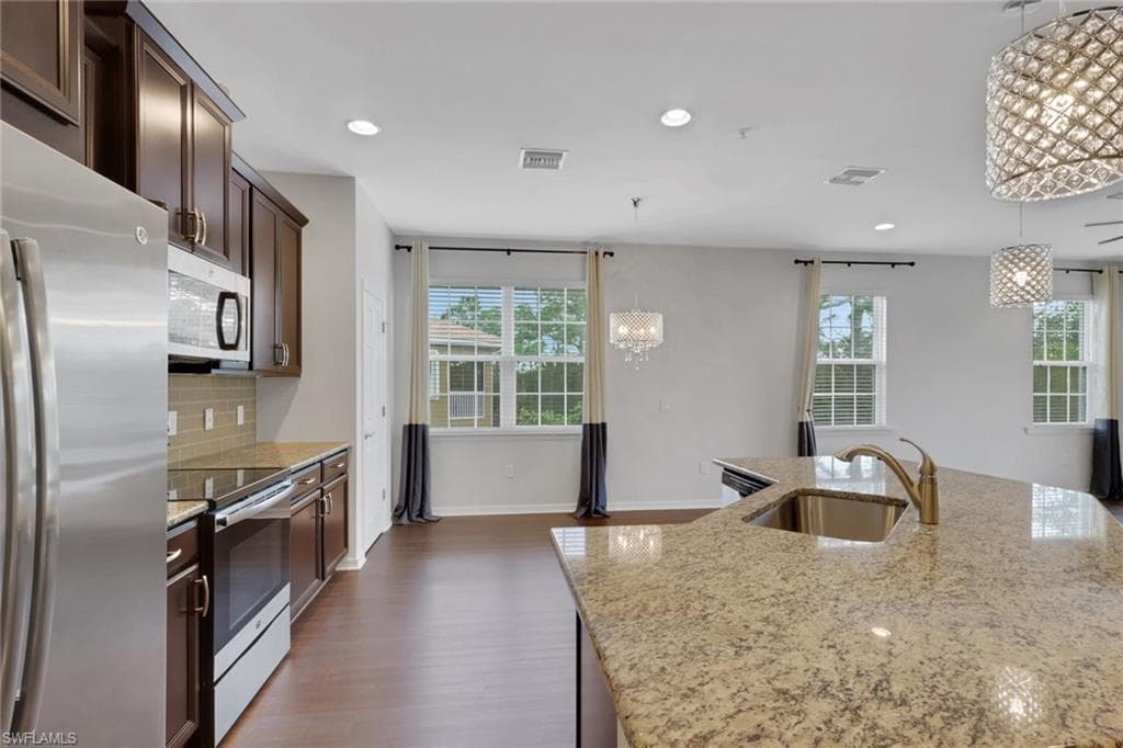 18320 Creekside Preserve LOOP # 201, FORT MYERS FL 33908-4