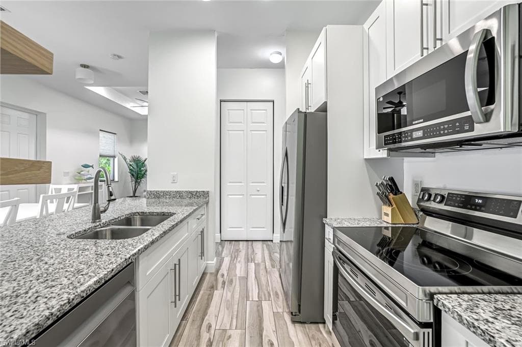 3980 Full Moon CT, NAPLES FL 34112-8