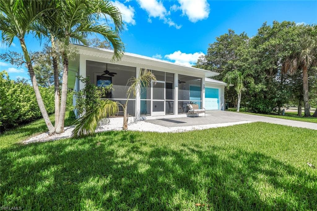 3980 Full Moon CT, NAPLES FL 34112-33