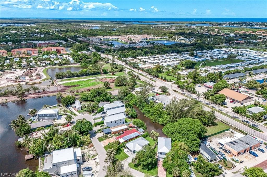 3980 Full Moon CT, NAPLES FL 34112-28