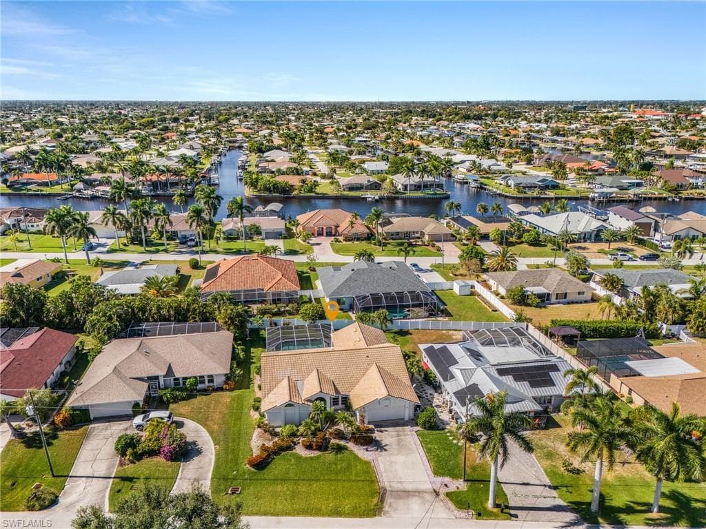 2822 SE 22nd PL, CAPE CORAL FL 33904-33