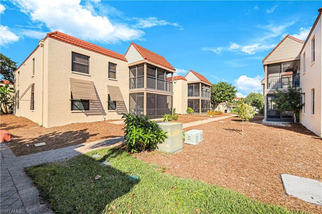 845 E Gulf DR # 422, SANIBEL FL 33957-2