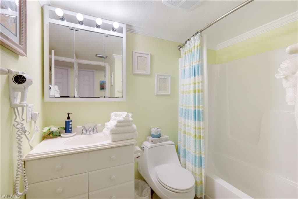 845 E Gulf DR # 422, SANIBEL FL 33957-19