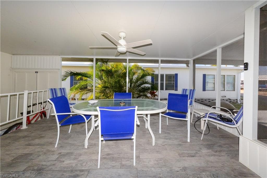 535 Sunshine AVE, NORTH FORT MYERS FL 33903-25