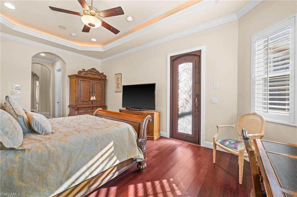 8766 Largo Mar DR, ESTERO FL 33967-19