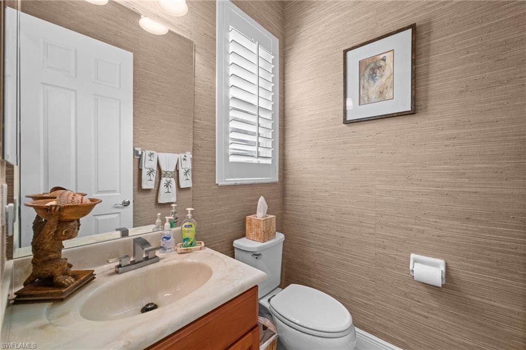 8766 Largo Mar DR, ESTERO FL 33967-33