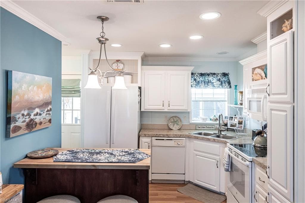 3152 Indian Village LN, NORTH FORT MYERS FL 33917-6