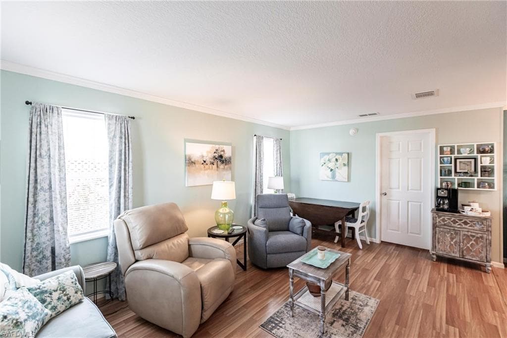 3152 Indian Village LN, NORTH FORT MYERS FL 33917-4