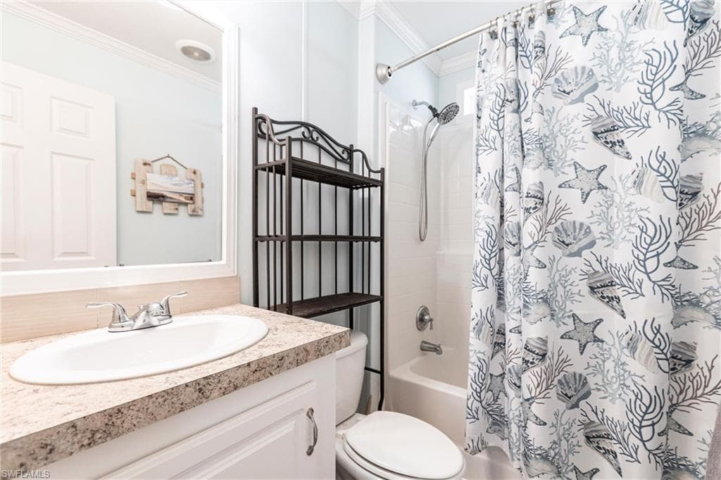 3152 Indian Village LN, NORTH FORT MYERS FL 33917-19