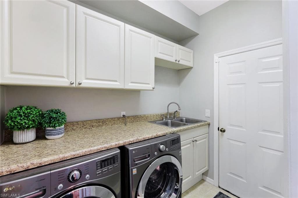 9261 Estero River CIR, ESTERO FL 33928-33