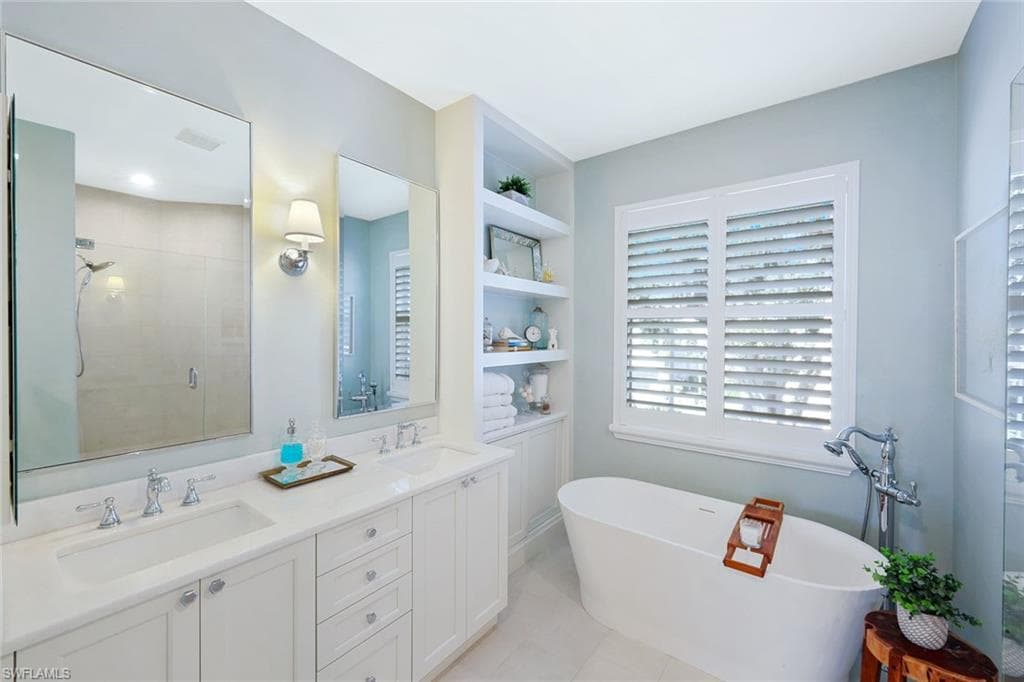 9261 Estero River CIR, ESTERO FL 33928-3