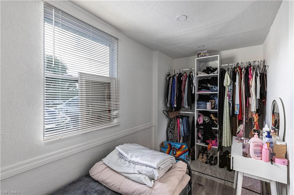 3132 Francis AVE, NAPLES FL 34112-10