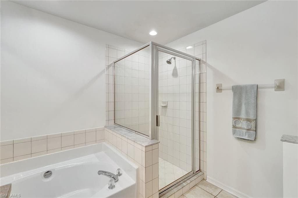 23054 Lone Oak DR 102-12