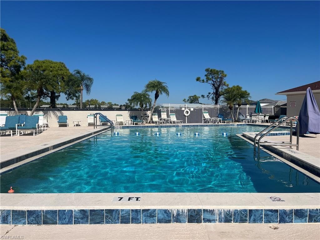 25804 Cockleshell DR # 312, BONITA SPRINGS FL 34135-9