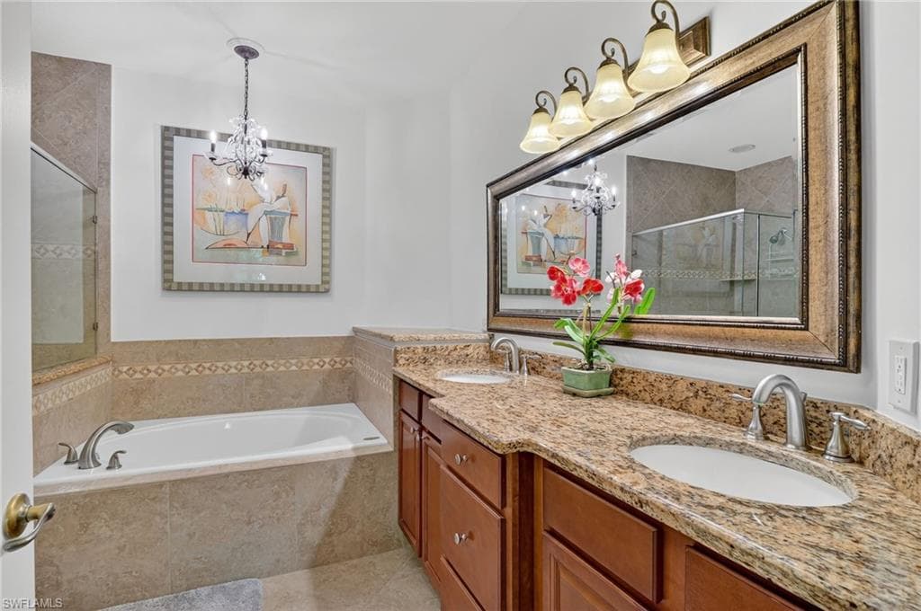 7092 Timberland CIR # 201, NAPLES FL 34109-37