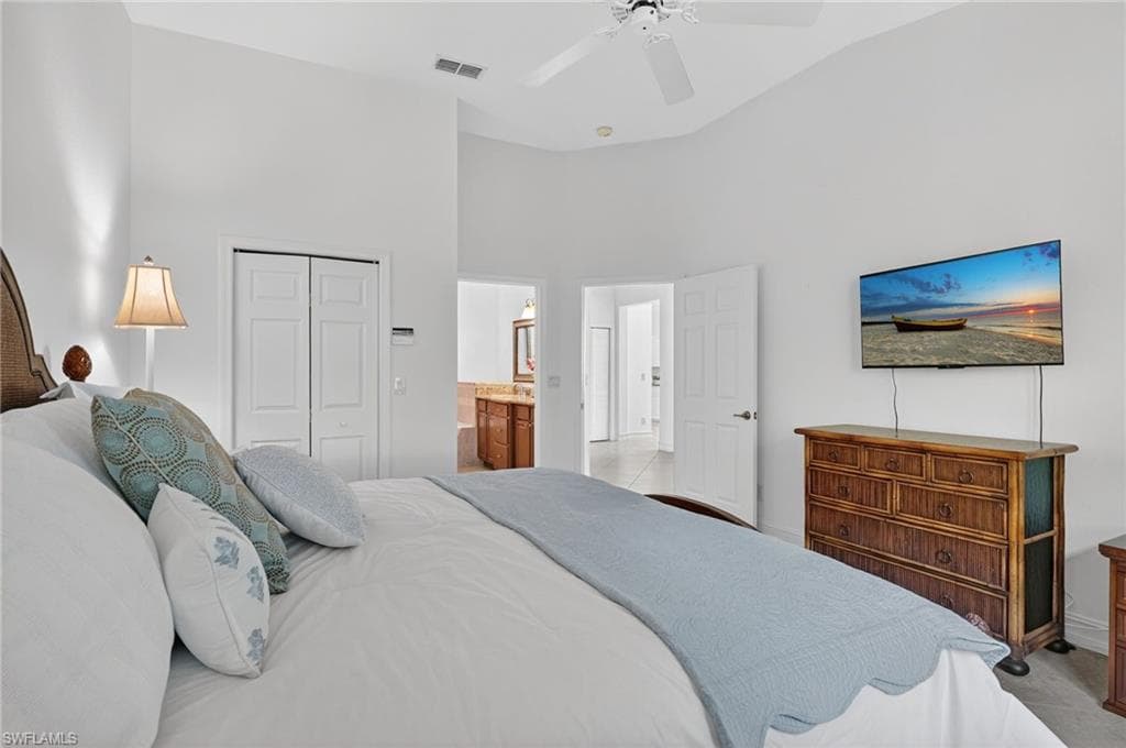 7092 Timberland CIR # 201, NAPLES FL 34109-18