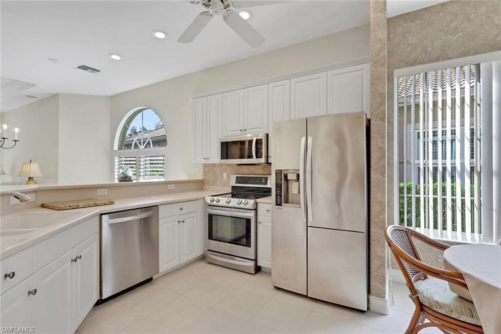 3134 Santorini CT, NAPLES FL 34119-4