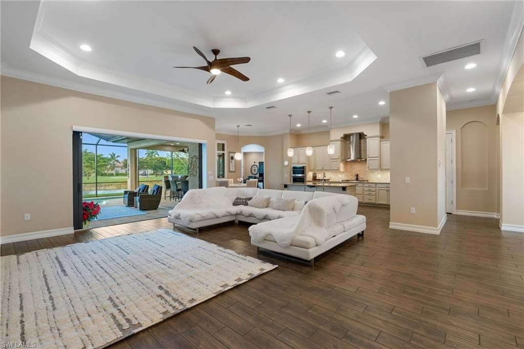 1609 Mockingbird DR, NAPLES FL 34120-31