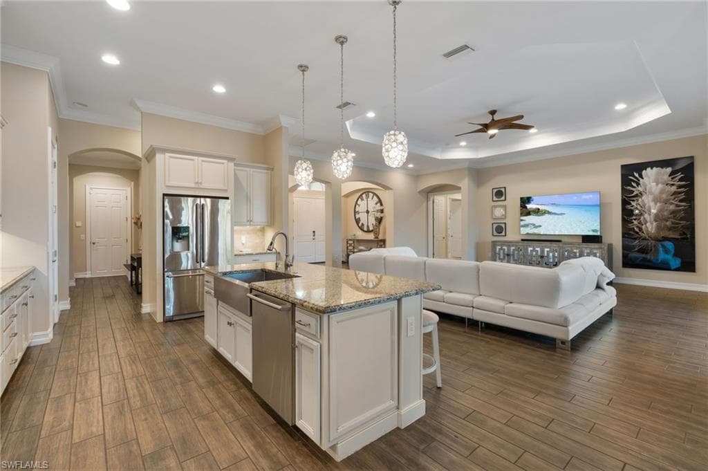 1609 Mockingbird DR, NAPLES FL 34120-9