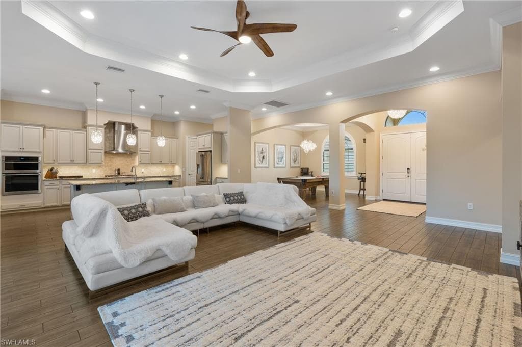 1609 Mockingbird DR, NAPLES FL 34120-30