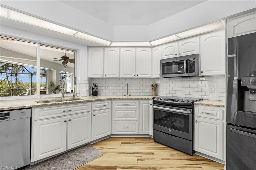 609 Macedonia DR, PUNTA GORDA FL 33950-5