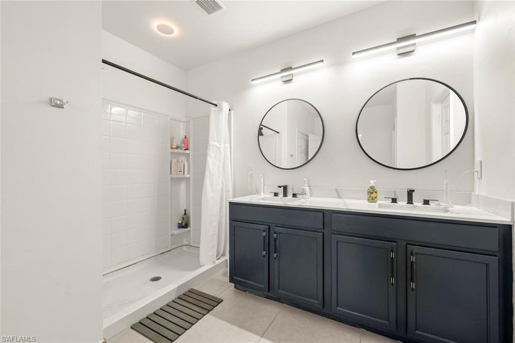 26640 Saville AVE, BONITA SPRINGS FL 34135-21